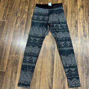 Women’s Nike pro leggings, black size medium